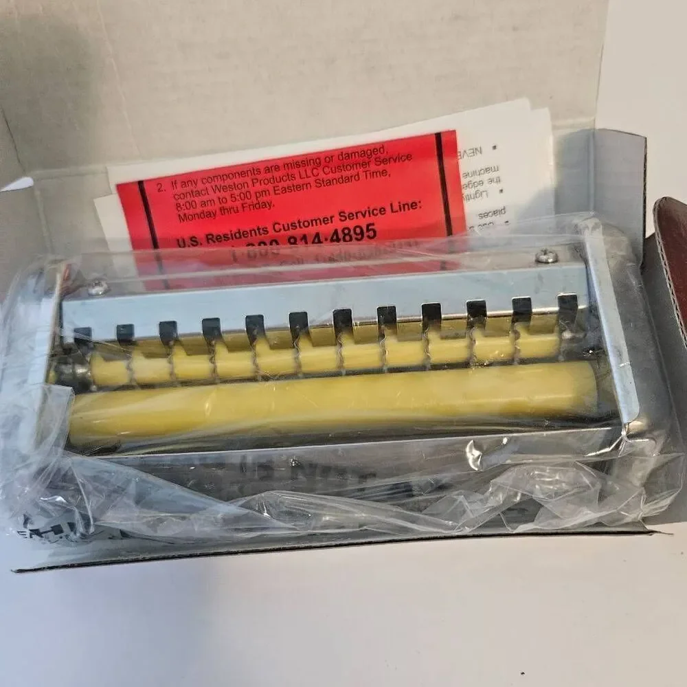 Lasagnette Attachment for the Roma Tradional Style Pasta Machine.